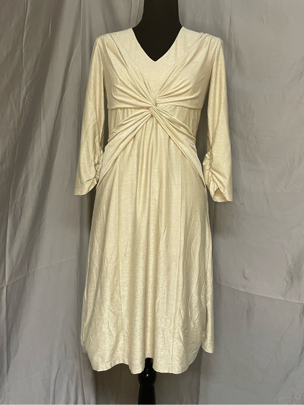 Leggiadro Made in Italy Champagne Metallic Knot-Front V-Neck Long Sleeve Dress